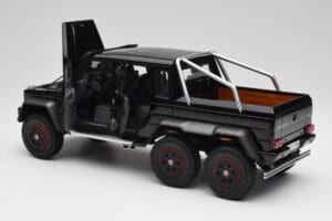Mercedes AMG G63 W463 6x6 Gloss Čierny AUTOart 1:18 76306 Kompozit – obrázok 5 z 8