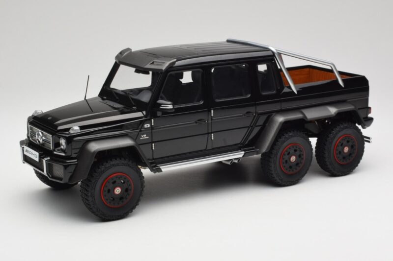 Mercedes AMG G63 W463 6x6 Gloss Čierny AUTOart 1:18 76306 Kompozit