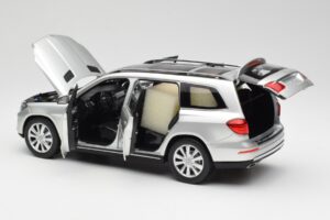 Mercedes GL-Class X166 Iridium Strieborný Metallic Norev 1:18 B66960097 Kov – obrázok 5 z 8