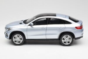 Mercedes GLE Coupe C292 Diamond Strieborný Norev 1:18 B66960358 Kov – obrázok 4 z 8