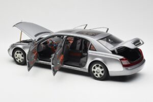 Maybach 62 LWB Himalaya Strieborný Dealer Edition AUTOart 1:18 B66962178 Kov – obrázok 5 z 8