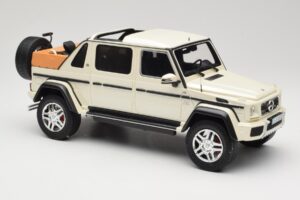 Mercedes Maybach G650 Landaulet W463 Biely Schuco 1:18 450017800 Kov – obrázok 4 z 6