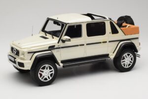 Mercedes Maybach G650 Landaulet W463 Biely Schuco 1:18 450017800 Kov