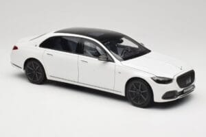 Mercedes Maybach S 680 X223 Diamond White Norev 1:18 B66960666 Kov – obrázok 6 z 8