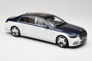 Mercedes Maybach S-Class Z223 Nautical Blue Diamond White Almost Real 1:18 820126 Kov – obrázok 6 z 8