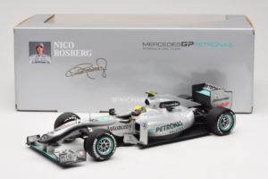 Mercedes MGP W01 #4 N. Rosberg Mercedes GP 2010 Minichamps 1:18 110100004 Kov – obrázok 7 z 7