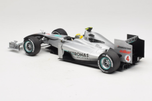 Mercedes MGP W01 #4 N. Rosberg Mercedes GP Showcar 2010 Minichamps 1:18 150100074 Kov – obrázok 5 z 7