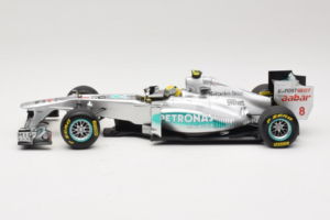 Mercedes MGP W02 #8 N. Rosberg Mercedes GP 2011 Minichamps 1:18 110110008 Kov – obrázok 3 z 7