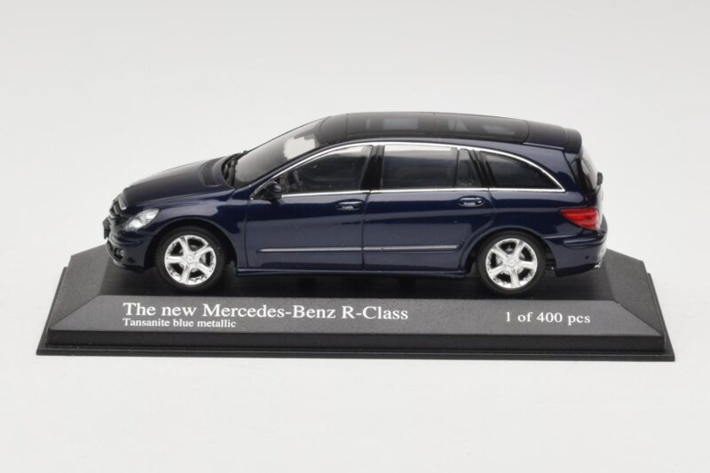 Mercedes R-Class W251 Tanzanite Blue Minichamps 1:43 B66962215 Kov