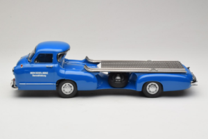 Mercedes Renntransporter Blaues Wunder iScale 1:18 118000000006-P1 Kov – obrázok 3 z 6