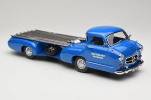Mercedes Renntransporter Blaues Wunder iScale 1:18 118000000006-P1 Kov – obrázok 4 z 6