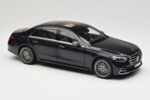 Mercedes S-Class W223 AMG Line Anthracite Blue Norev 1:18 183800 Kov – obrázok 6 z 8