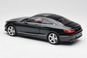 Mercedes S-Class Coupe C217 Smaragd Zelený Metallic Norev 1:18 B66961244 Kov – obrázok 7 z 8