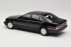 Mercedes S-Class W140 S600 Obsidian Black Metallic Norev 1:18 183045 Kov – obrázok 7 z 8