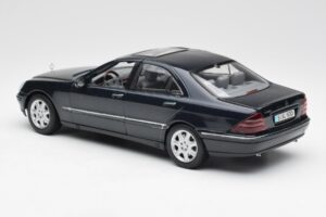 Mercedes S-Class W220 Modrý Maisto 1:18 56051 Kov – obrázok 7 z 8