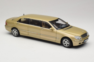 Mercedes S-Class W220 Pullman Gold Metallic Sun Star 1:18 4113 Kov – obrázok 6 z 8