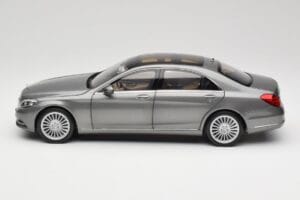 Mercedes S-Class W222 Grey Metallic Norev 1:18 183481 Kov – obrázok 4 z 8