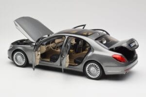 Mercedes S-Class W222 Grey Metallic Norev 1:18 183481 Kov – obrázok 5 z 8