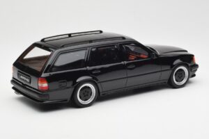 Mercedes 300 TE AMG S124 Čierny Otto 1:18 OT147 Živica – obrázok 2 z 6