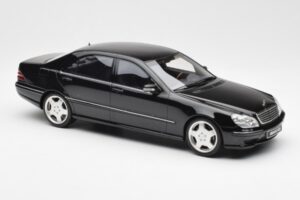 Mercedes AMG S55 W220 Čierny Otto 1:18 OT832 Živica – obrázok 4 z 6