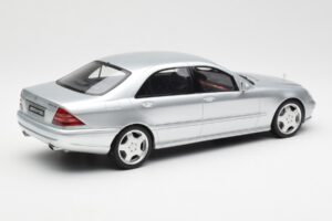 Mercedes AMG S55 W220 Strieborný Otto 1:18 OT292 Živica – obrázok 2 z 6