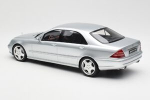 Mercedes AMG S55 W220 Strieborný Otto 1:18 OT292 Živica – obrázok 5 z 6