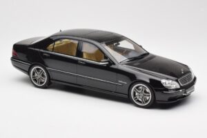 Mercedes AMG S65 W220 Čierny Otto 1:18 OT846 Živica – obrázok 4 z 6