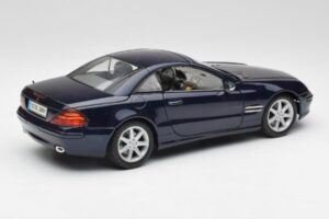 Mercedes SL 500 R230 Modrý Maisto 1:18 B66962126 Kov – obrázok 3 z 8