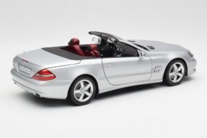 Mercedes SL 500 R230 Kabriolet Iridium Strieborný Minichamps 1:18 B66962388 Kov – obrázok 3 z 8