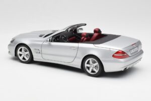 Mercedes SL 500 R230 Kabriolet Iridium Strieborný Minichamps 1:18 B66962388 Kov – obrázok 7 z 8