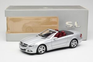 Mercedes SL 500 R230 Kabriolet Iridium Strieborný Minichamps 1:18 B66962388 Kov – obrázok 8 z 8