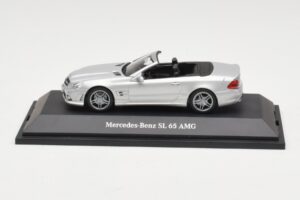 Mercedes SL 65 AMG R230 Strieborný Minichamps 1:43 B66960601 Kov