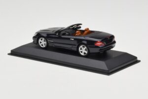 Mercedes SL R230 Čierny Minichamps 1:43 B66961922 Kov – obrázok 3 z 4