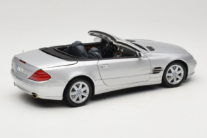 Mercedes SL R129 Strieborný Minichamps 1:18 B66962133 Kov – obrázok 4 z 10