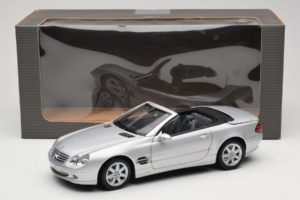 Mercedes SL R129 Strieborný Minichamps 1:18 B66962133 Kov – obrázok 10 z 10
