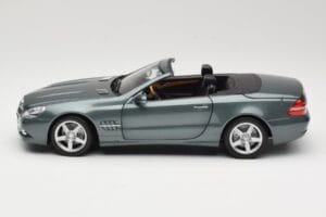 Mercedes SL R230 Amiant Green Minichamps 1:18 B66962389 Kov – obrázok 4 z 8
