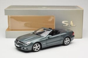 Mercedes SL R230 Amiant Green Minichamps 1:18 B66962389 Kov – obrázok 8 z 8