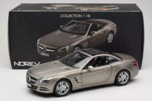 Mercedes SL500 R231 Dark Grey Matt Norev 1:18 183590 Kov – obrázok 9 z 9