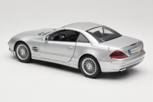 Mercedes SL55 AMG R230 Strieborný Maisto 1:18 36894 Kov – obrázok 7 z 8