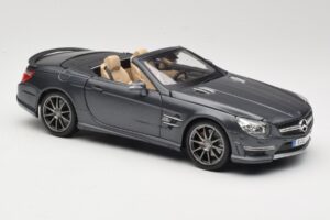 Mercedes SL65 AMG Black Series R230 Matte Black Maisto 1:18 36198 Kov – obrázok 6 z 8