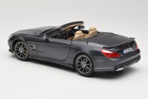 Mercedes SL65 AMG Black Series R230 Matte Black Maisto 1:18 36198 Kov – obrázok 7 z 8