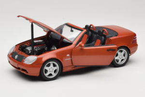 Mercedes SLK R170 230 AMG Orange Metallic Minichamps 1:18 B66005227 Kov – obrázok 2 z 9