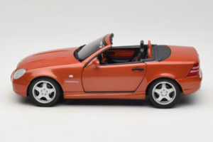 Mercedes SLK R170 230 AMG Orange Metallic Minichamps 1:18 B66005227 Kov – obrázok 4 z 9