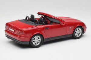 Mercedes SLK 230 R170 Červený Maisto 1:18 56023 Kov – obrázok 4 z 9