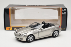 Mercedes SLK R171 Svetlý Bronz Metalíza Maisto 1:18 31674-R1 Kov – obrázok 8 z 8