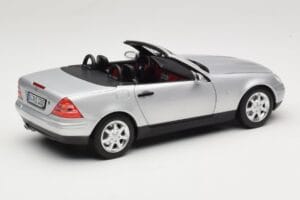 Mercedes SLK R170 Brilliant Silver Norev 1:18 183020 Kov – obrázok 3 z 9