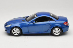 Mercedes SLK R171 Blue Metallic Minichamps 1:18 100033131 Kov – obrázok 5 z 11
