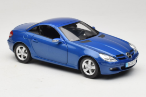 Mercedes SLK R171 Blue Metallic Minichamps 1:18 100033131 Kov – obrázok 9 z 11