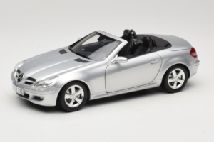 Mercedes SLK R171 Strieborný Minichamps 1:18 B66962318 Kov