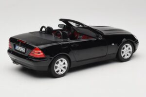 Mercedes SLK200 R170 Čierny Norev 1:18 B66040714 Kov – obrázok 4 z 9
